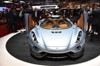 Koenigsegg 1500 hp plug-in-hybrid Regera 